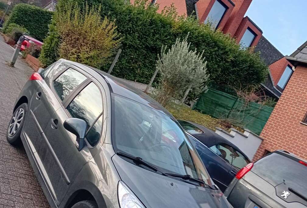 Peugeot SW 1.4i Urban