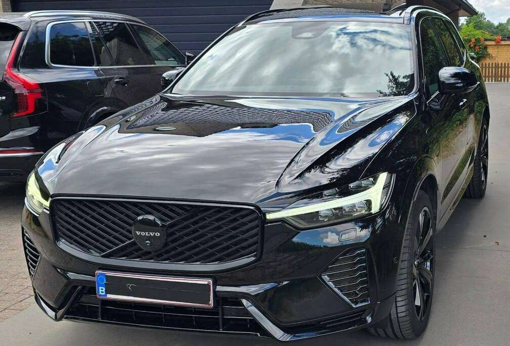 Volvo XC60 Black Edition Plus T6 Plug-in Hybrid