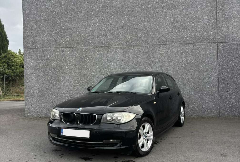 BMW 118d 143 ch Confort