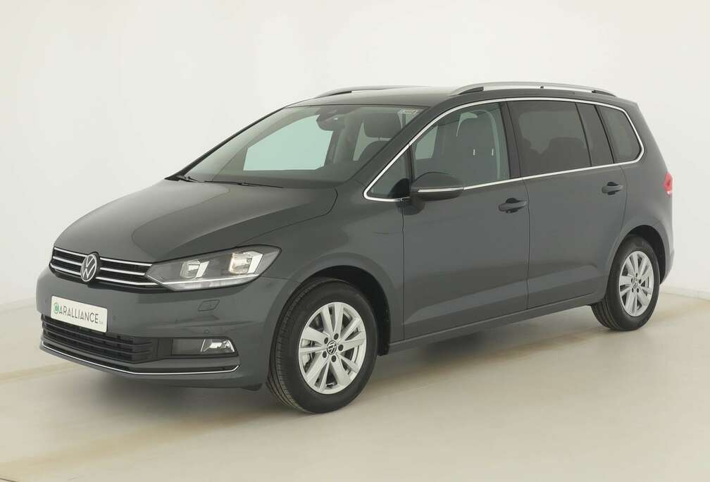 Volkswagen Highline 1.5 TSI DSG7PLGPSSGS CHLANE+SIDEACC