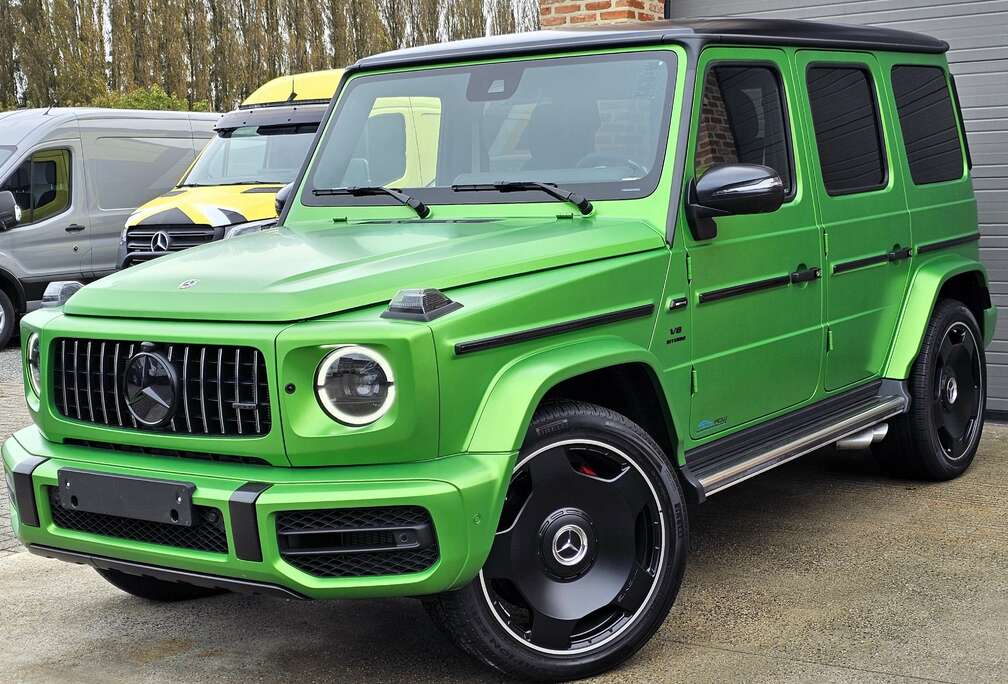 Mercedes-Benz - 1.800KM - HELL GREEN - ALS NIEUW - 585PK - V8