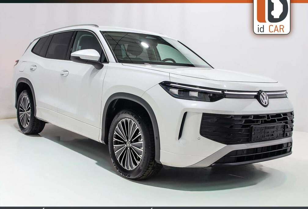 Volkswagen 1.5 eTSI DSG LED ACC CARPLAY ATTELAGE JA18