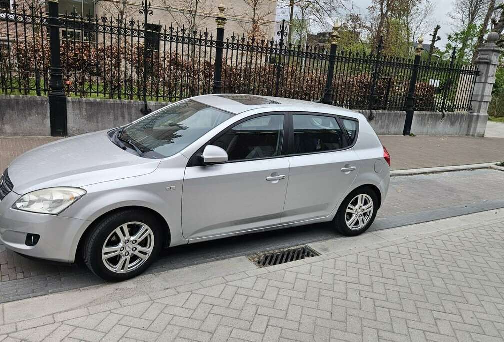 Kia 1.6i EX