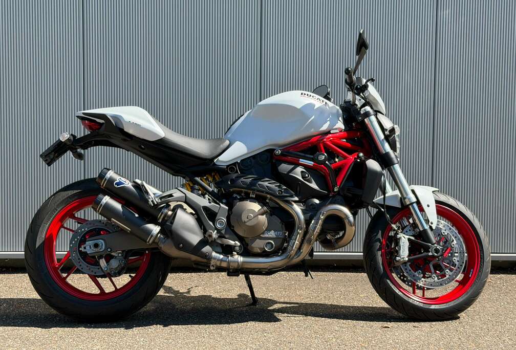 in Topstaat! / Termignoni / Quickshifter