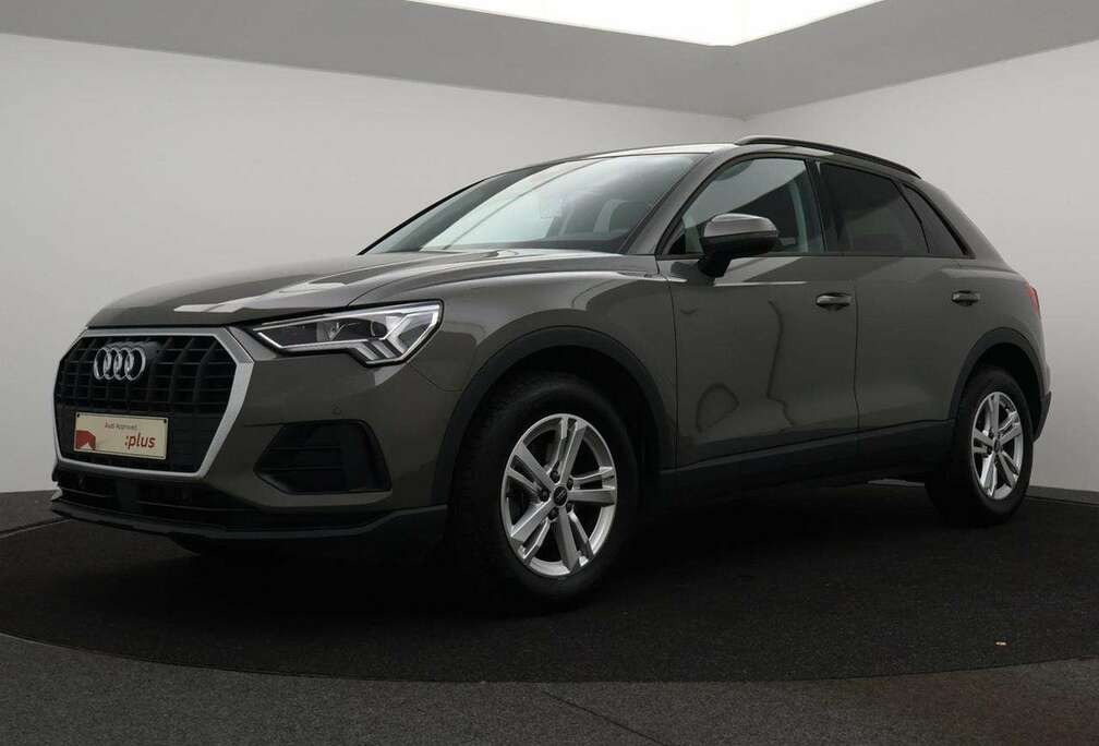 Audi Q3 35TFSI Business Edition Attraction 150PK *AUTOMAAT*LEDER*CAMERA*CRUISE*PDC*VIRTUAL COCKPIT*NAVI*APP-CONNECT*...*