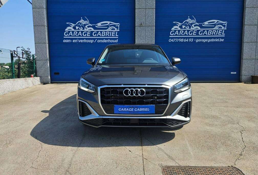 Audi Q2 35 TFSI Business Edition Advanced S tronic Business Edition Advanced