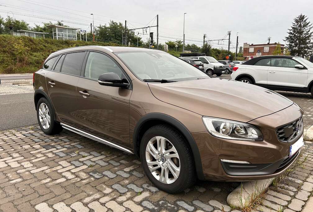 Volvo V60 Cross Country D3 Momentum