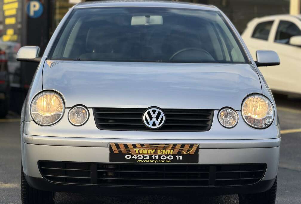 Volkswagen Polo1.4i16v*boîte auto*A/C*contrôl technique