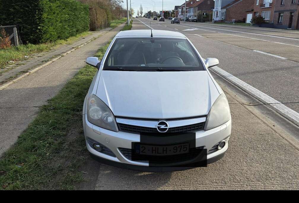 Opel TwinTop 1.6i Cosmo