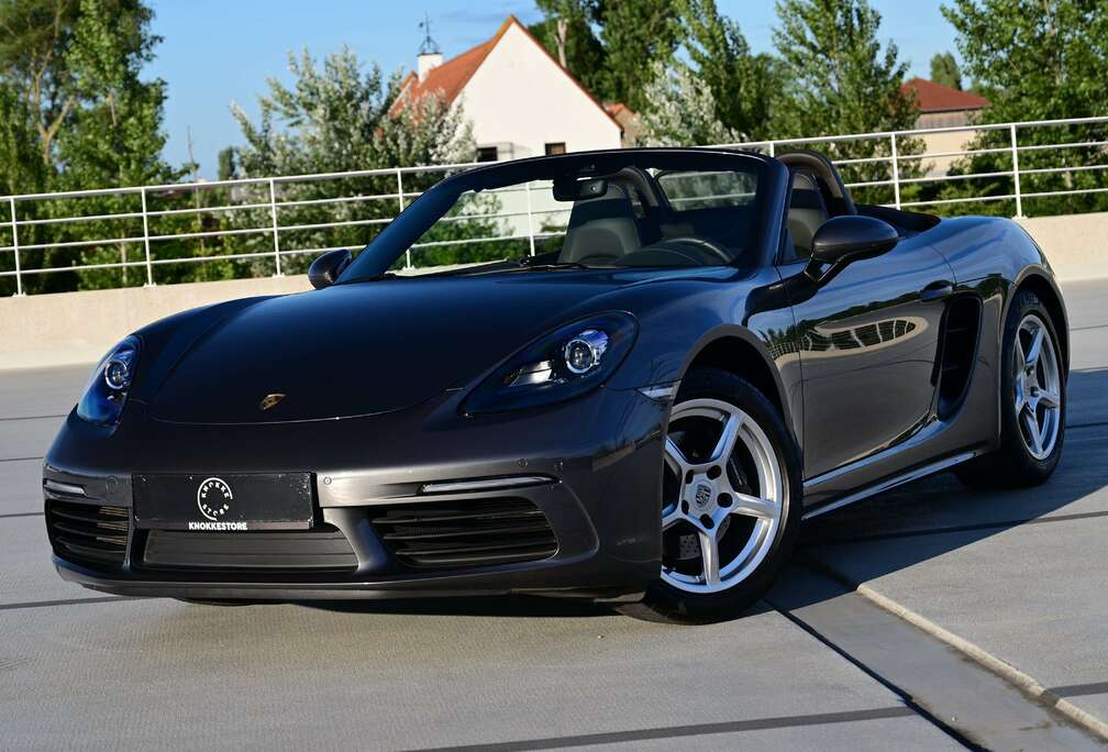 Porsche Boxster PDK / NAVI / CAMERA / XENON / HOMELINK