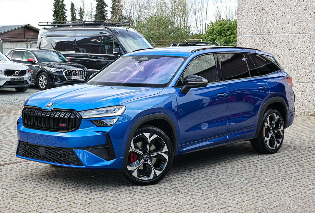 Skoda VRS*ALCANTARA*STUUR+ZETELVERW*SOUND-SYST*360CAMER