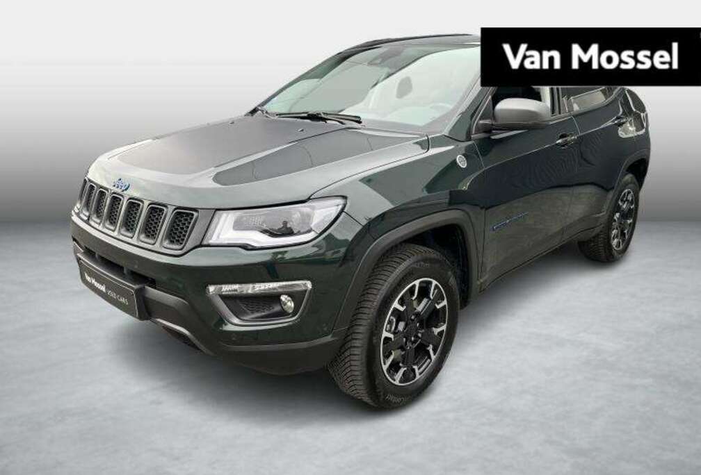 Jeep TRAILHAWK PHEV