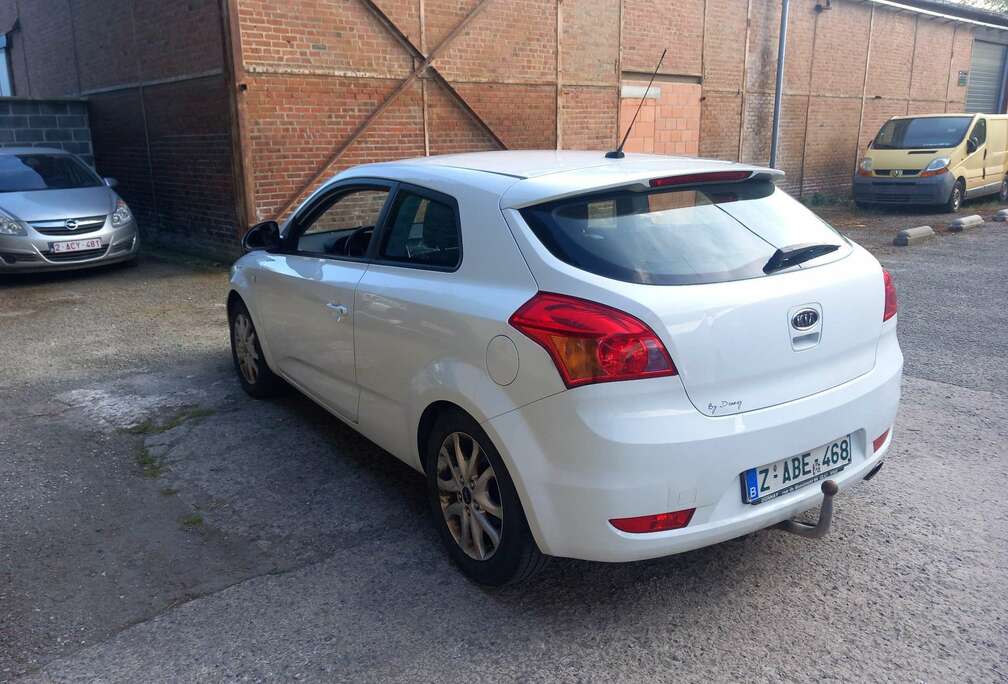 Kia 1.6 Turbo CRDi VGT LX
