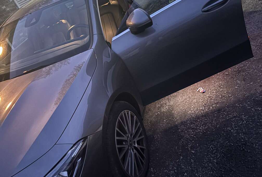 Mercedes-Benz e PHEV Luxury Line