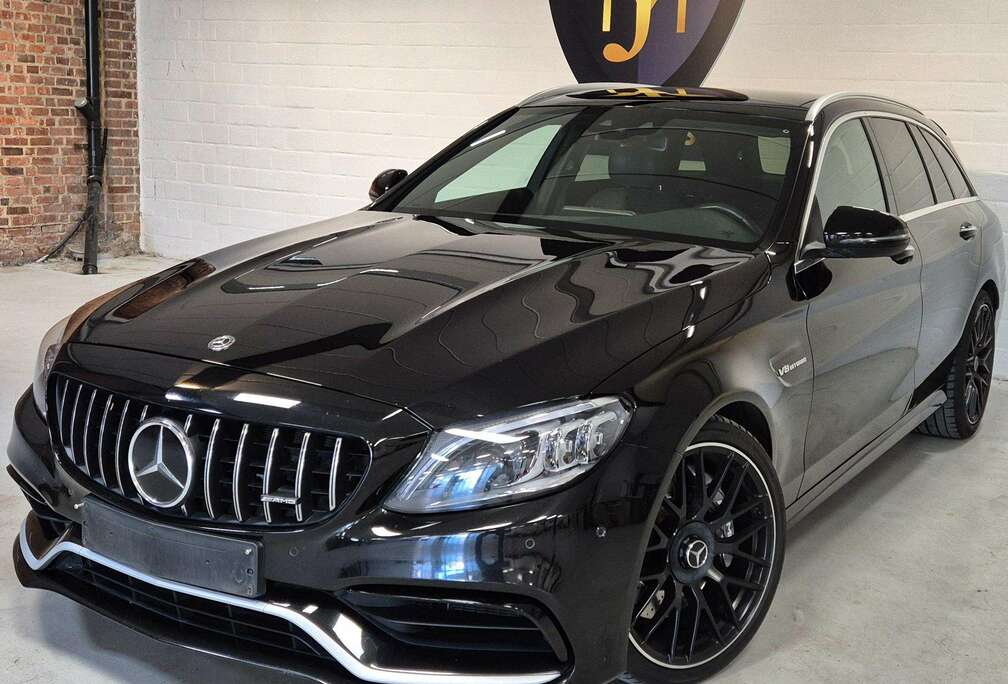 Mercedes-Benz C 63 AMG