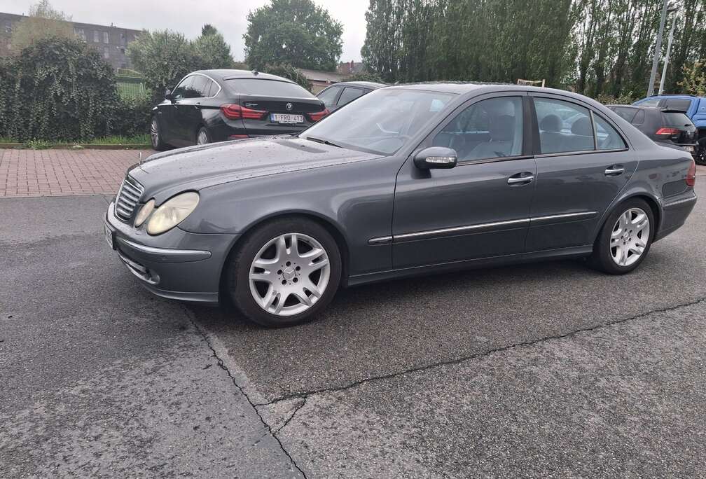 Mercedes-Benz E 220 CDI Avantgarde
