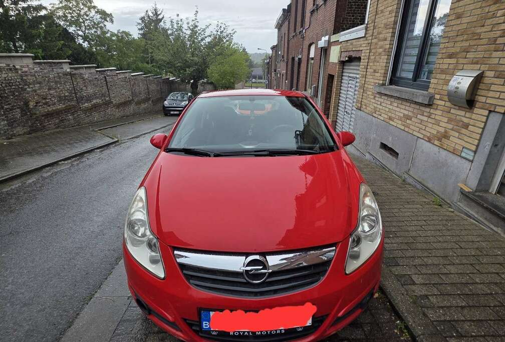 Opel 1.2i Cosmo
