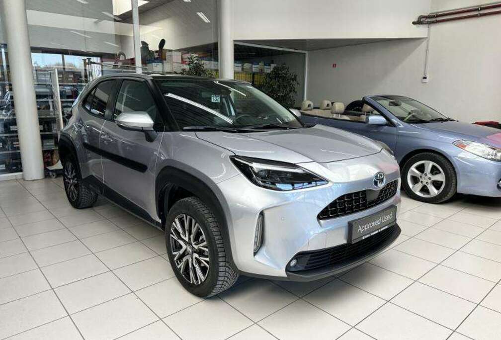 Toyota Elegant