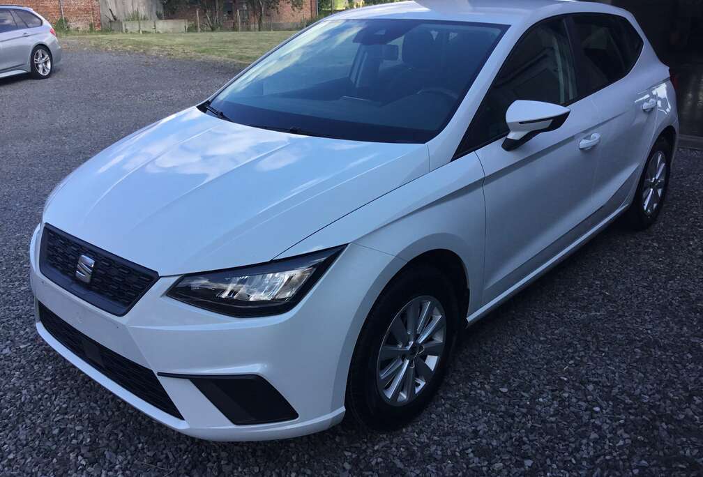 SEAT Ibiza 1.0i 5 deurs 59KW  met  LED , AL-VELG , AIRCO