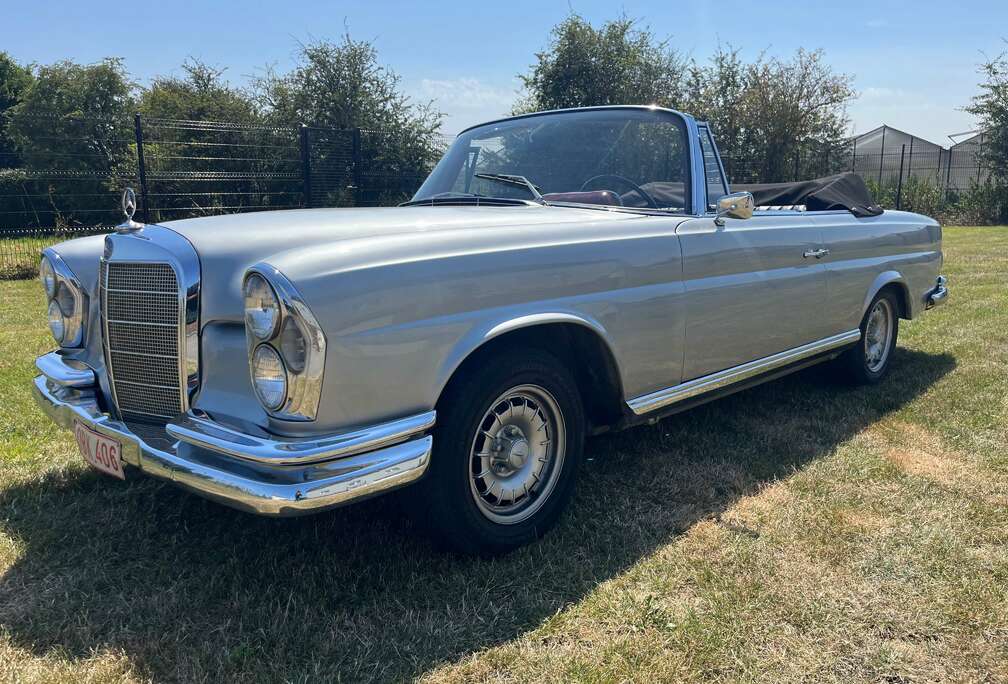 Mercedes-Benz SE Cabriolet W108
