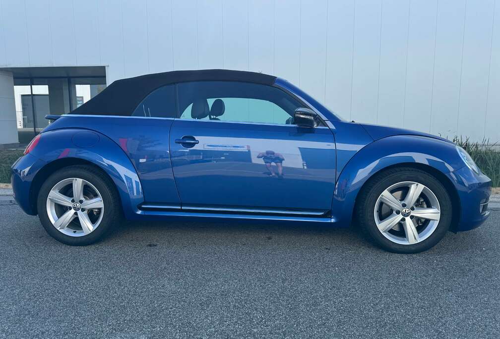 Volkswagen Beetle Cabriolet 1.4 TSI Sport