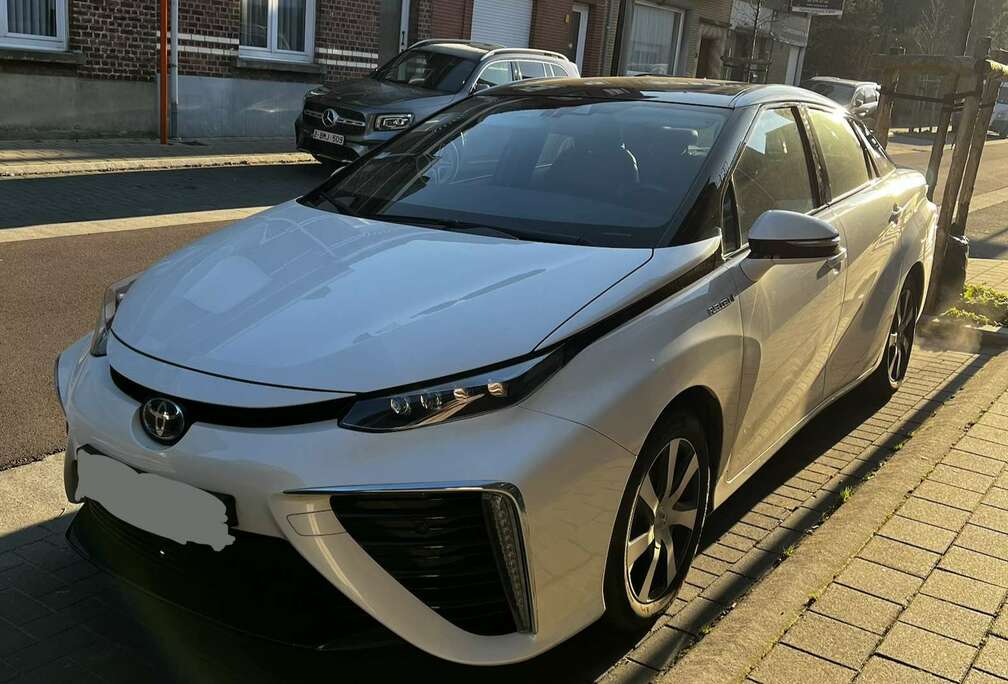 Toyota Fuel Cell
