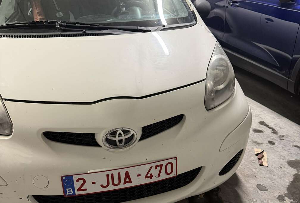 Toyota 1.0i VVT-i