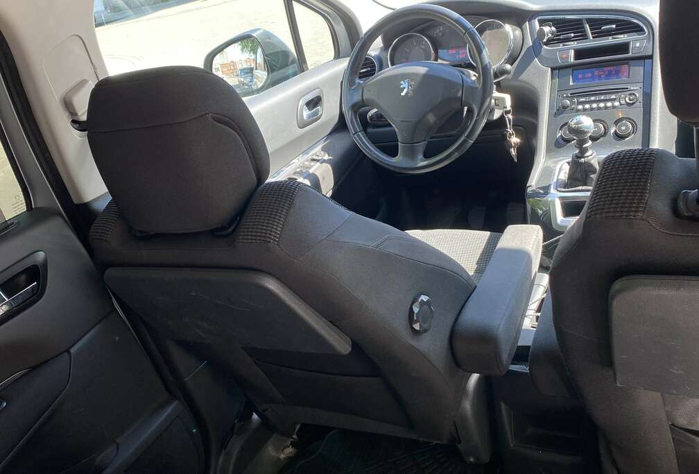 Peugeot 155 THP Family Plus