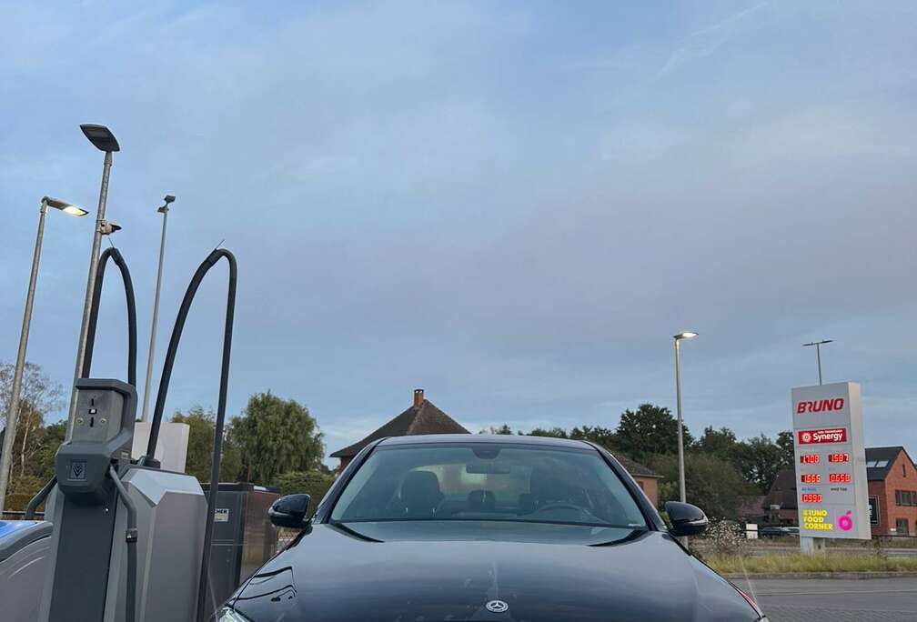 Mercedes-Benz (BlueTEC) d 7G-TRONIC Avantgarde