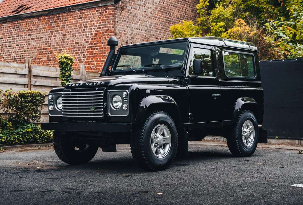 Land Rover Defender 90 Station Wagon SE