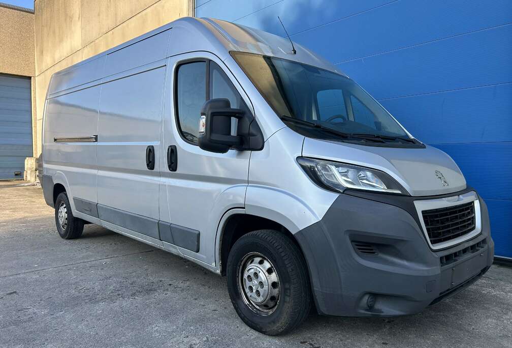 Peugeot 3.0 HDI L3H2 177 PK (€7.810 excl btw) Trekhaak