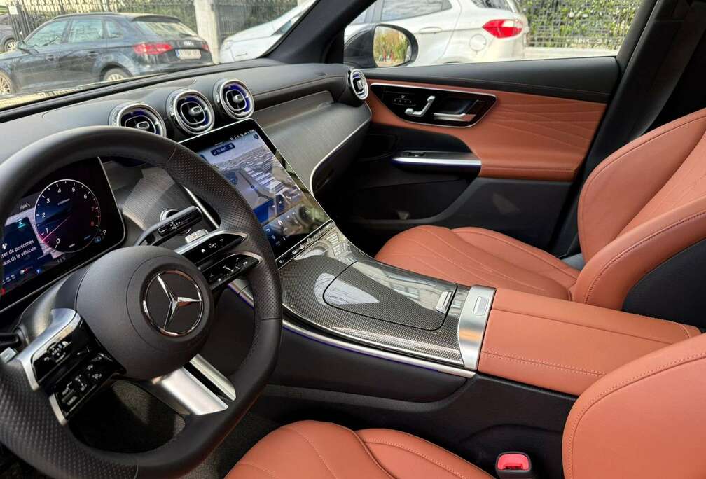 Mercedes-Benz GLC 200 AMG Line