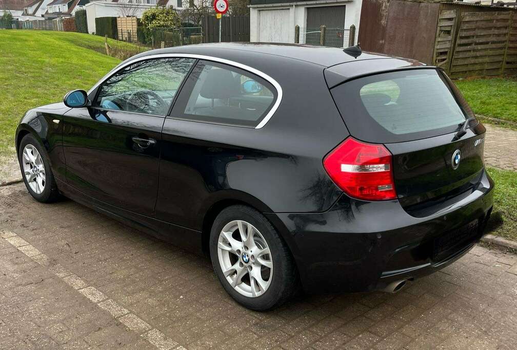 BMW 118i