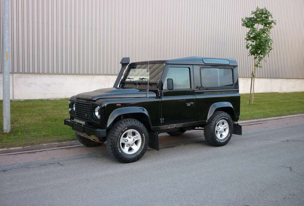 Land Rover 90 2.2 Turbo - D