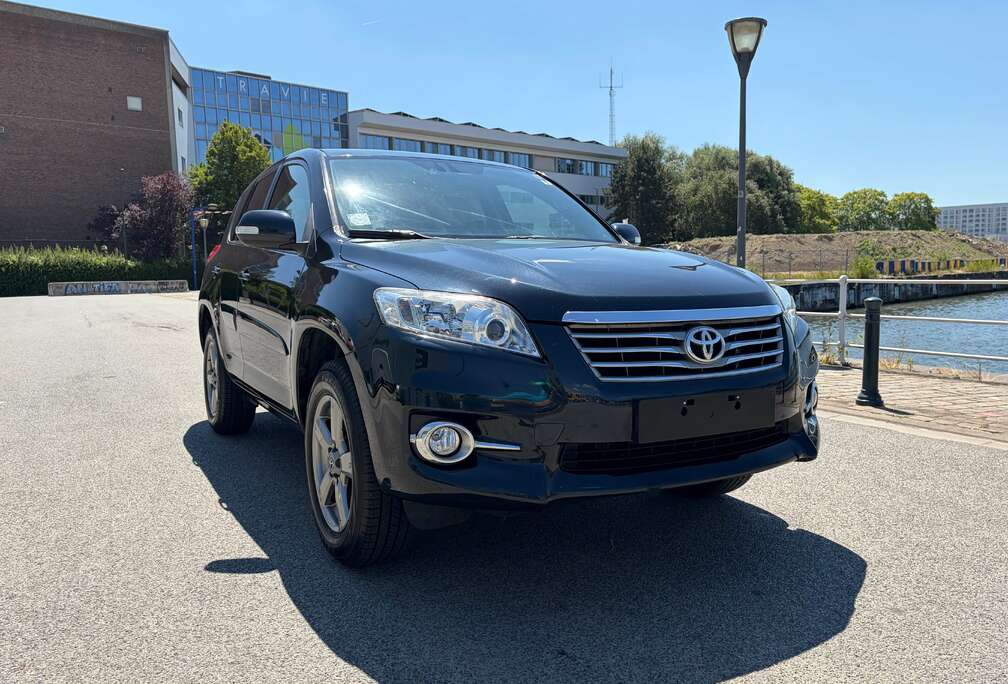 Toyota 2.0i VVT-i 4x4 Lounge CVT ~ 0032(0)475/47.21.47