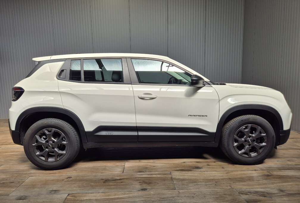 Jeep 1.2Turbo 101pk Altitude