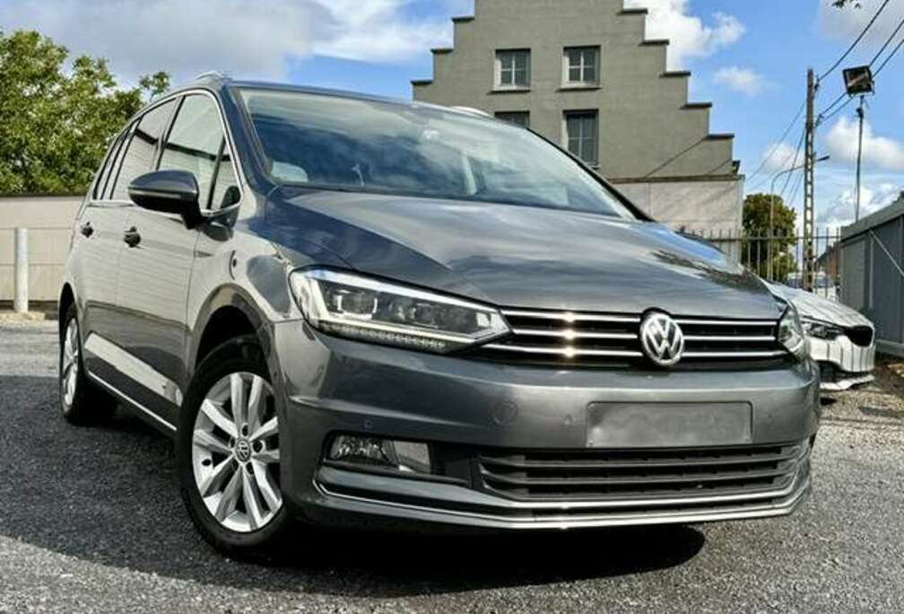 Volkswagen 1.6Tdi AUTOM.Eu6b Highline Panorama Leder LED Camera
