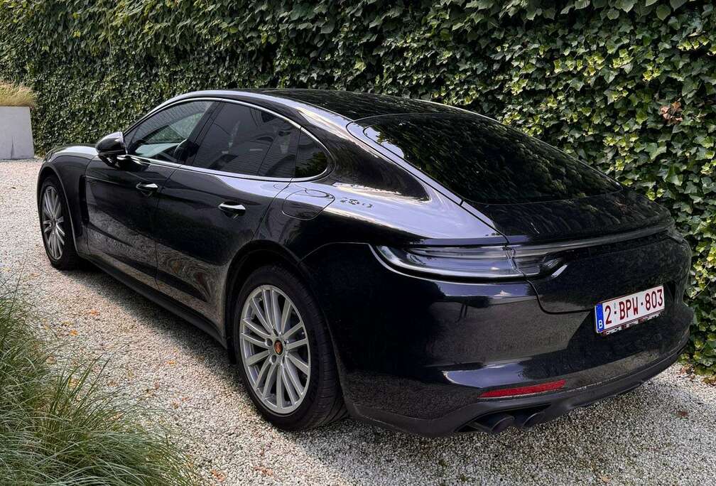 Porsche Platinum Edition