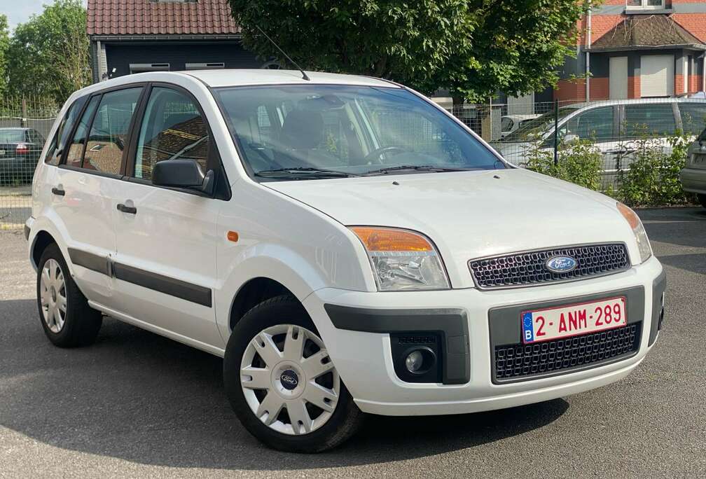 Ford 1.4i Boite auto