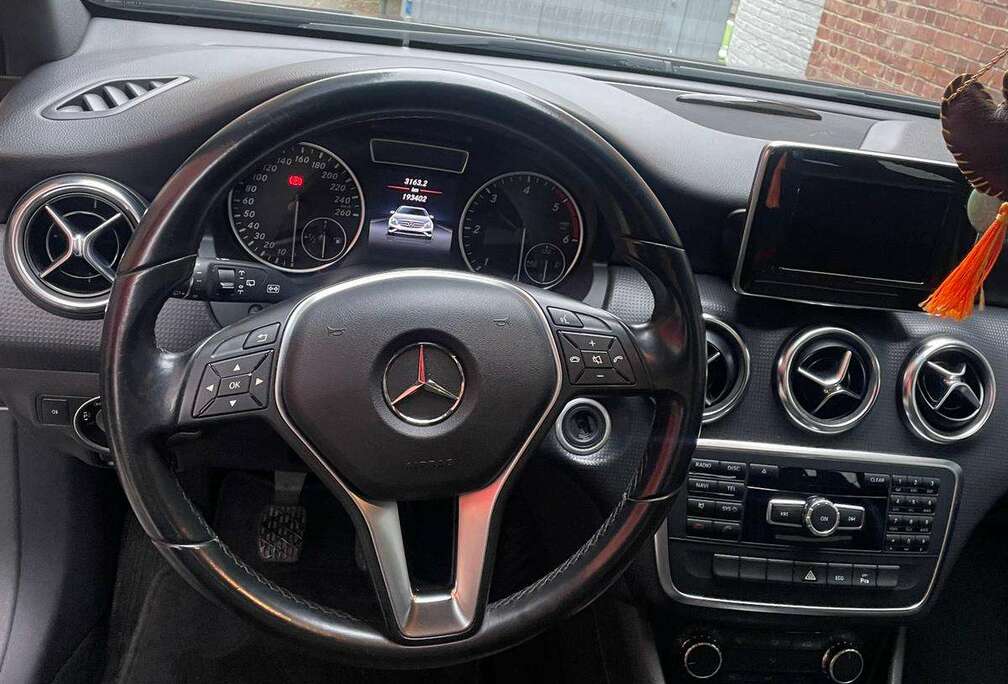 Mercedes-Benz A 160 CDI BlueEFFICIENCY Avantgarde
