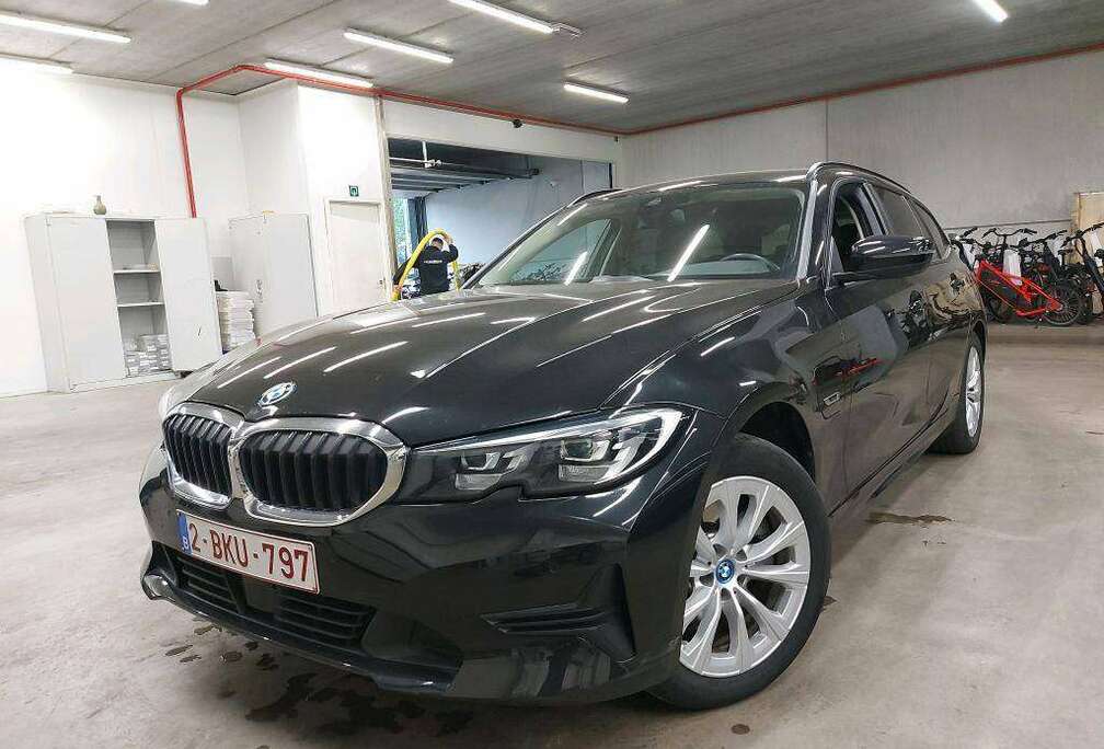 BMW Touring 320eAS PHEV
