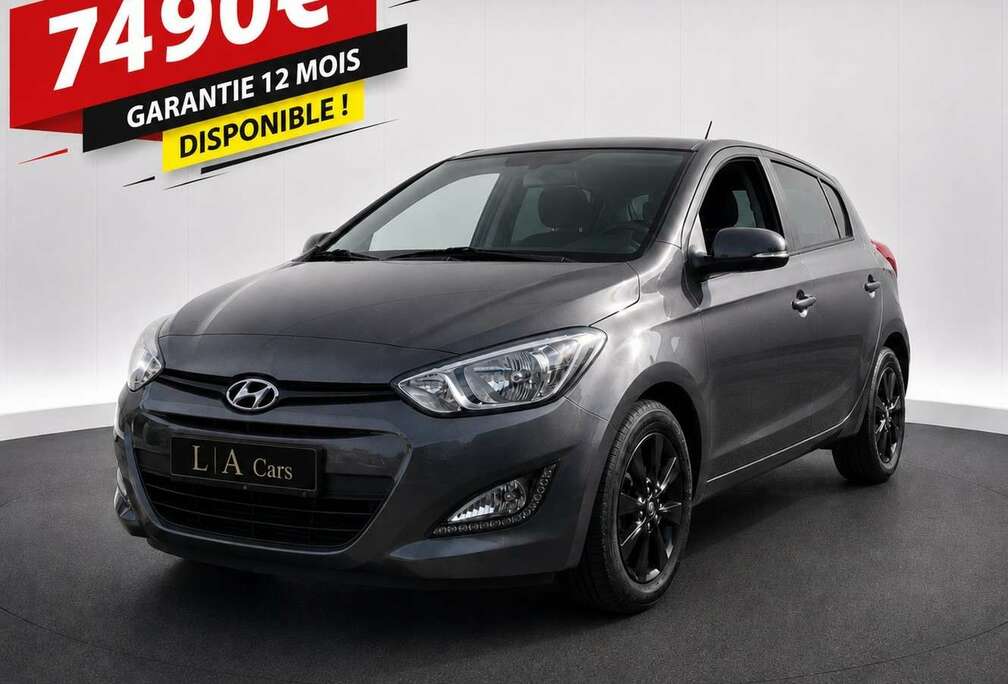 Hyundai GARANTIE 12M CARNET 1ER MAIN ÉDITION GO