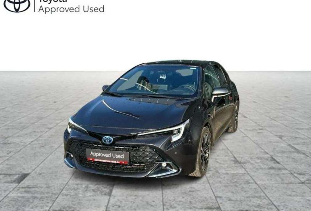 Toyota Hatchback Style 1.8 hybride