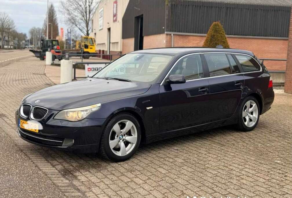 BMW Touring 525iA