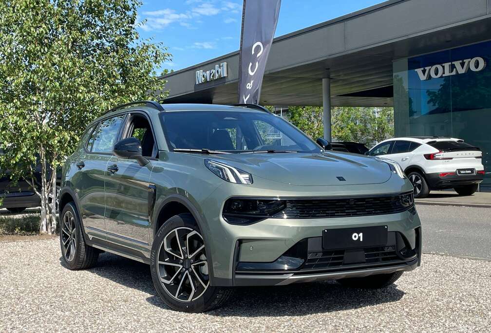 01 PHEV 1.5 Turbo Core (206 kW)