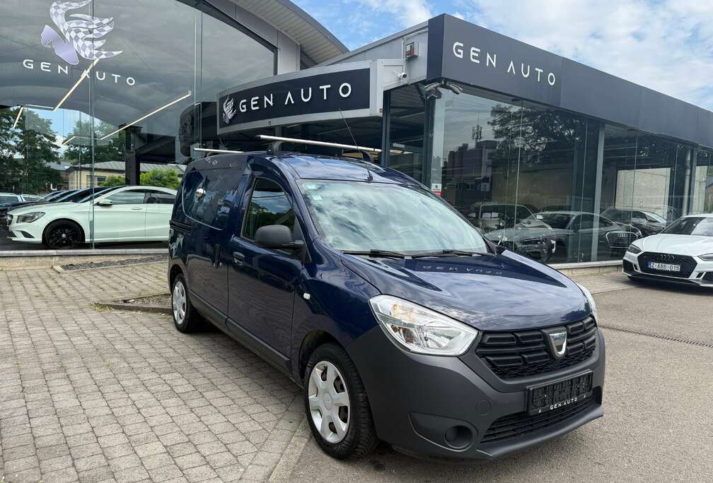 Dacia 1.5 dCi Essential Caméra Airco GPS Att. Remorque * 12 à 36 MOIS GARANTIE *