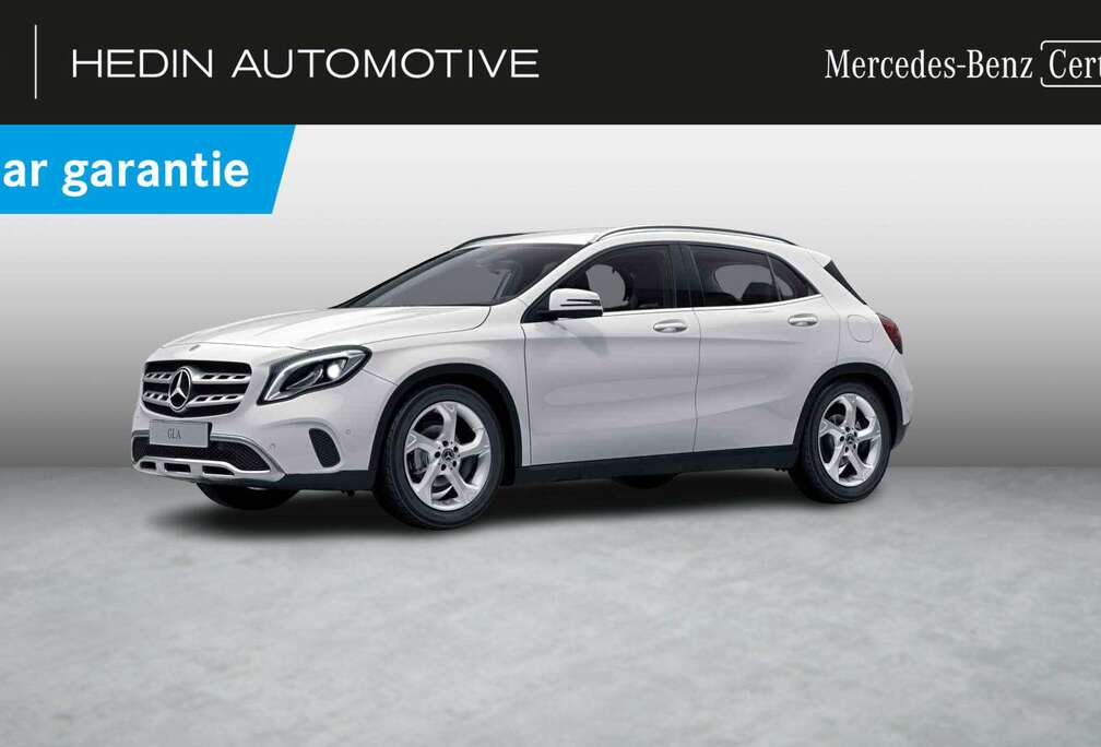 Mercedes-Benz Luxury Line | Parkeer PAck | Navigatie | Climate C