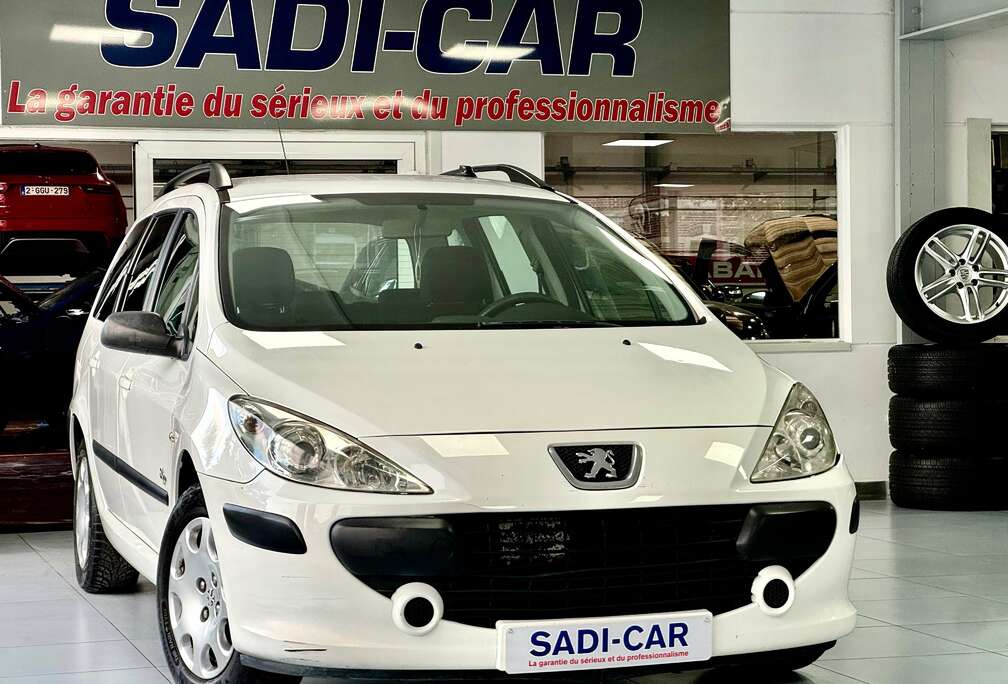 Peugeot SW BREAK - 1.6 HDi 90cv D-Sign