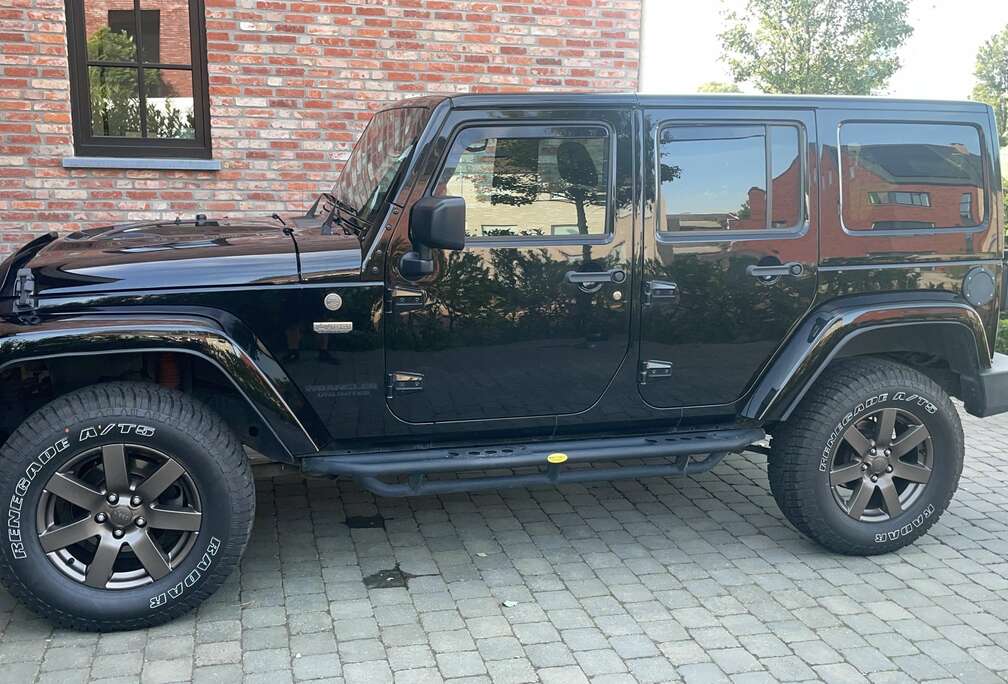 Jeep Lichte vracht Hard-Top 2.8 CRD 75th Anniversary