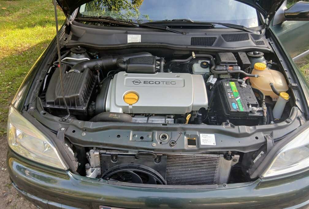 Opel 1.4i XE 16v Comfort